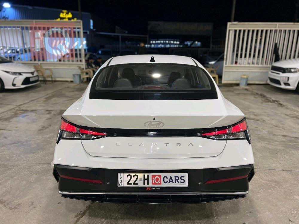 هيونداي النترا